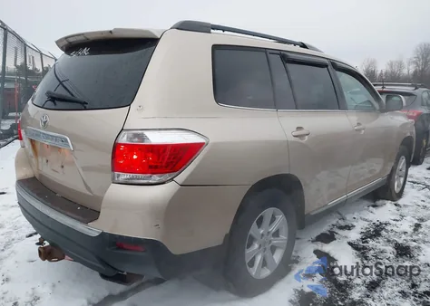 2011 Toyota Highlander Base V6 from USA, damaged, VIN 5TDZK3EH5BS045789